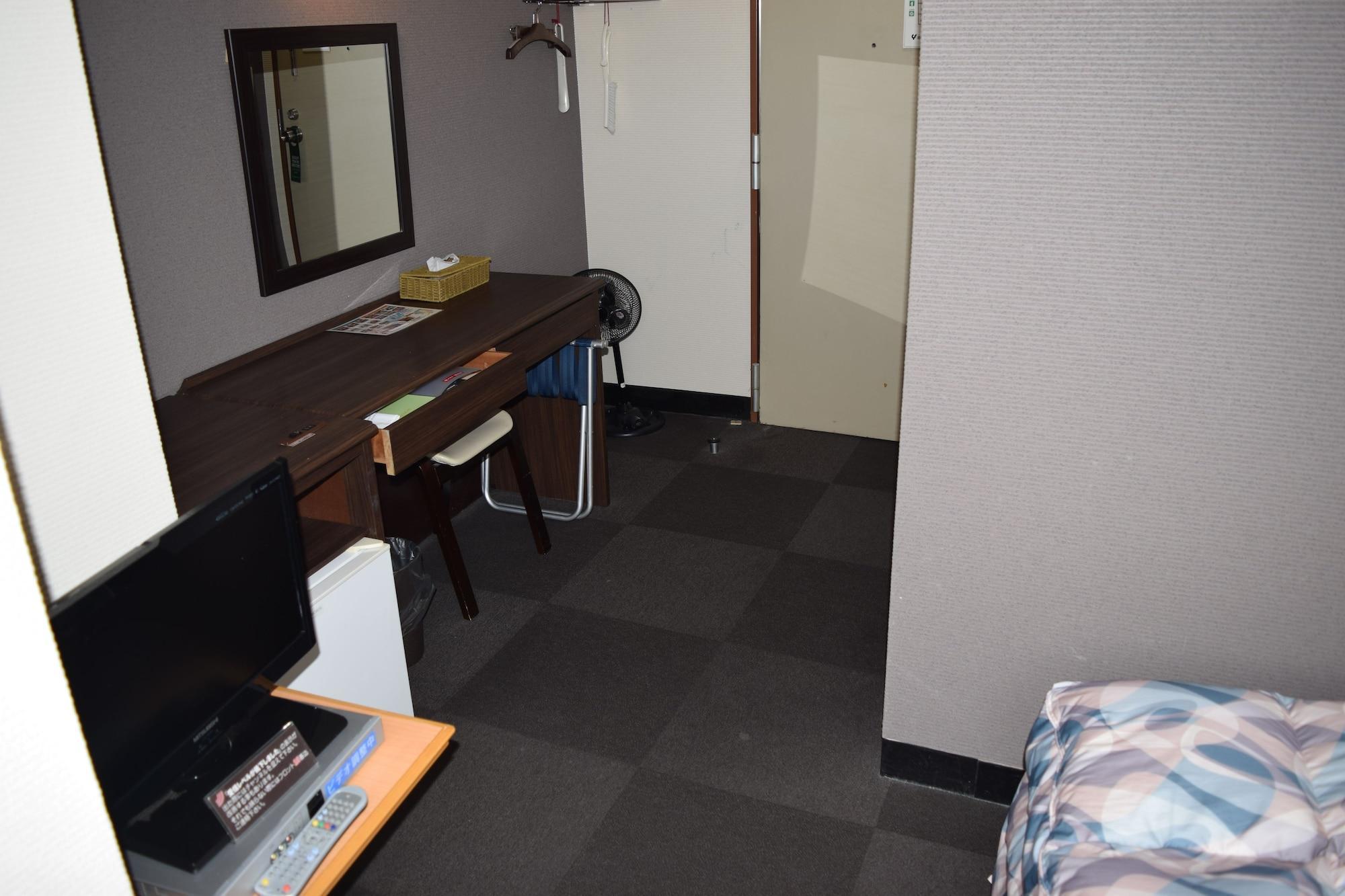 Hotel Yamanouchi Naha Buitenkant foto