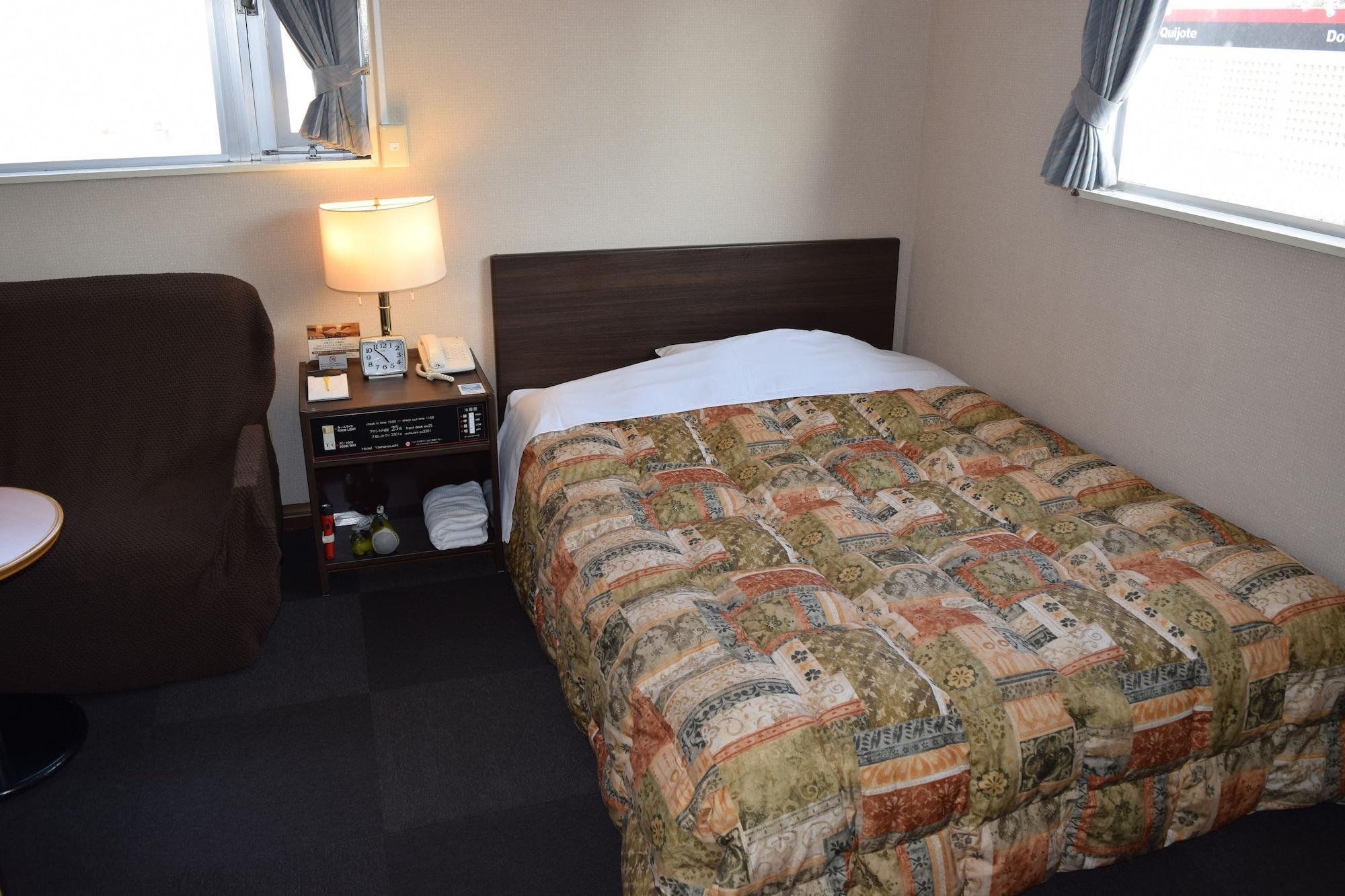 Hotel Yamanouchi Naha Buitenkant foto
