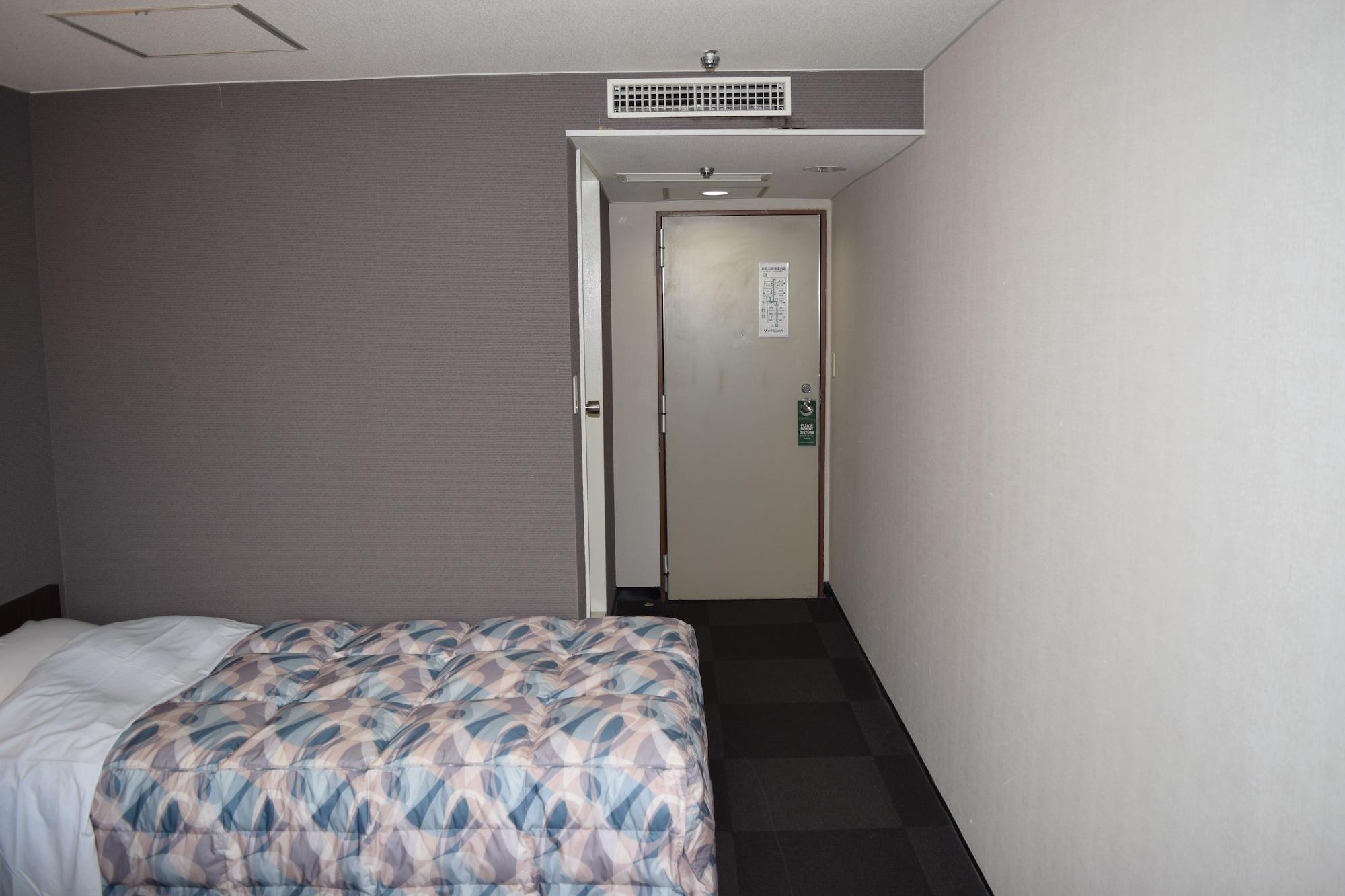 Hotel Yamanouchi Naha Buitenkant foto