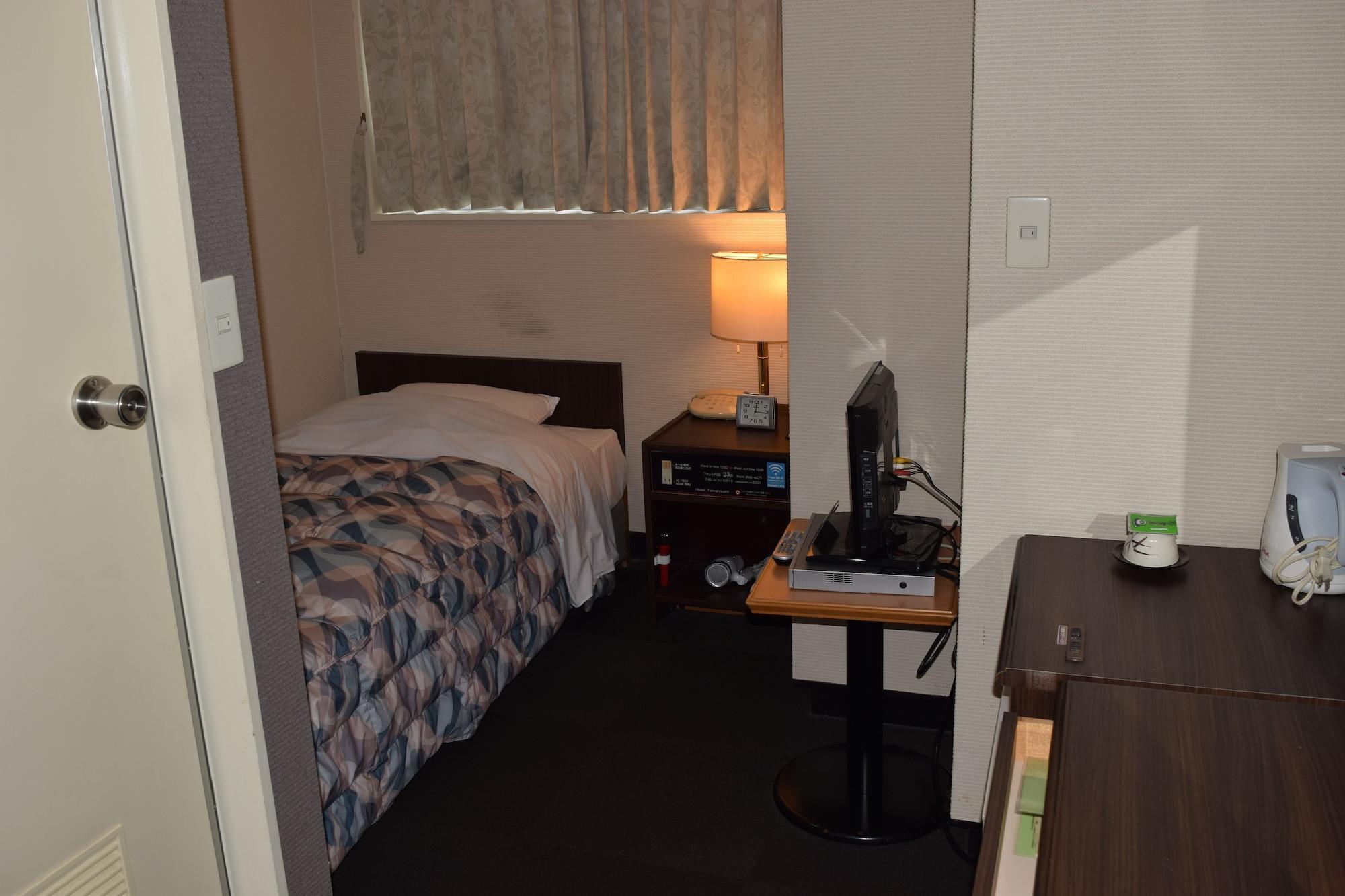 Hotel Yamanouchi Naha Buitenkant foto