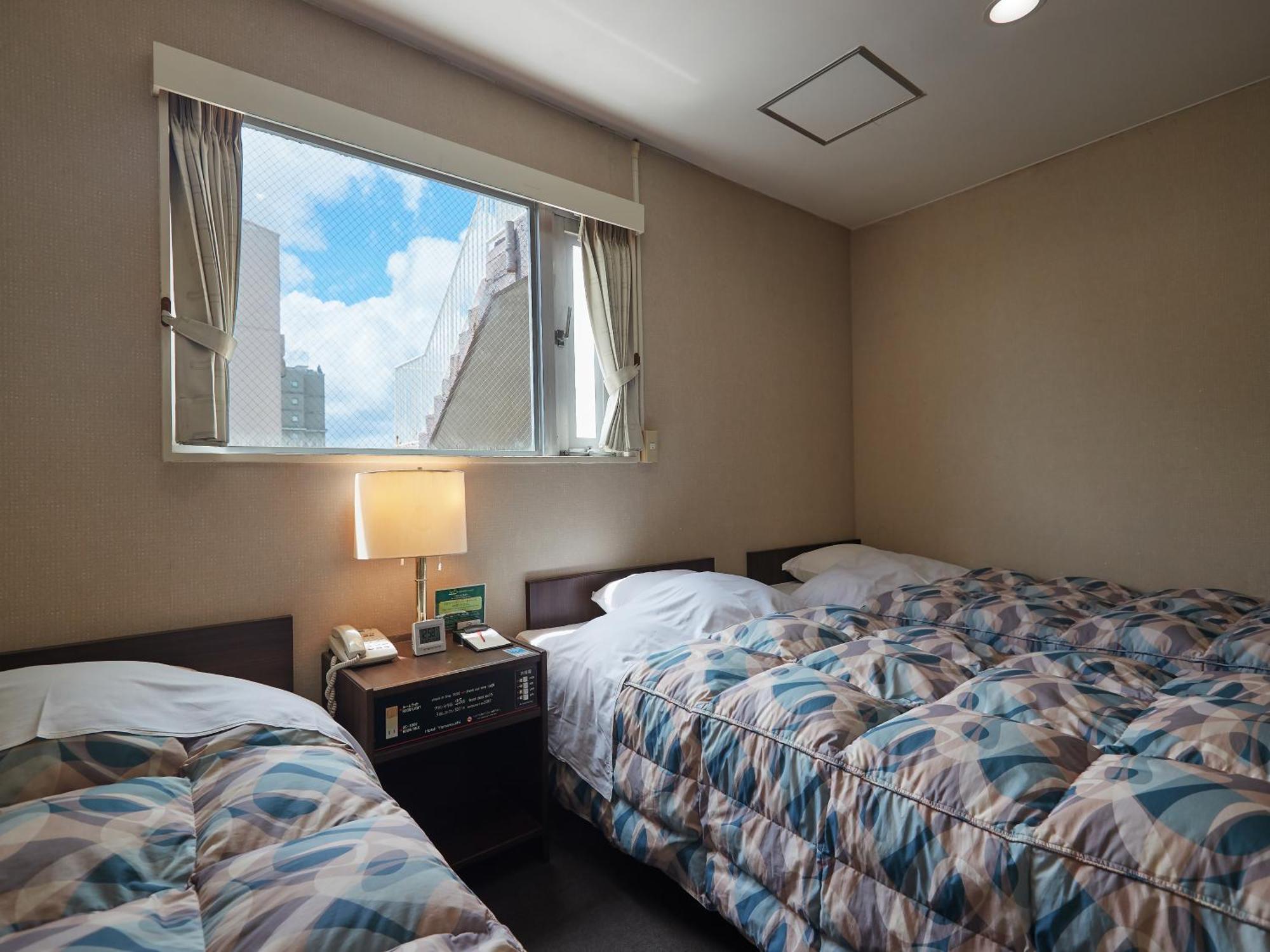 Hotel Yamanouchi Naha Buitenkant foto