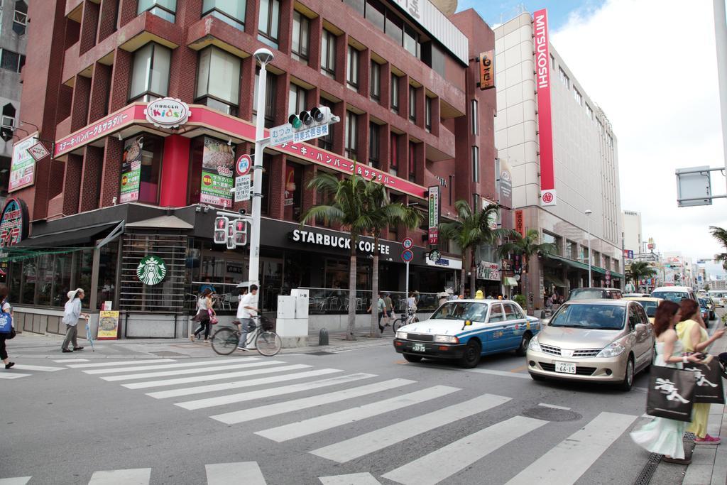 Hotel Yamanouchi Naha Buitenkant foto